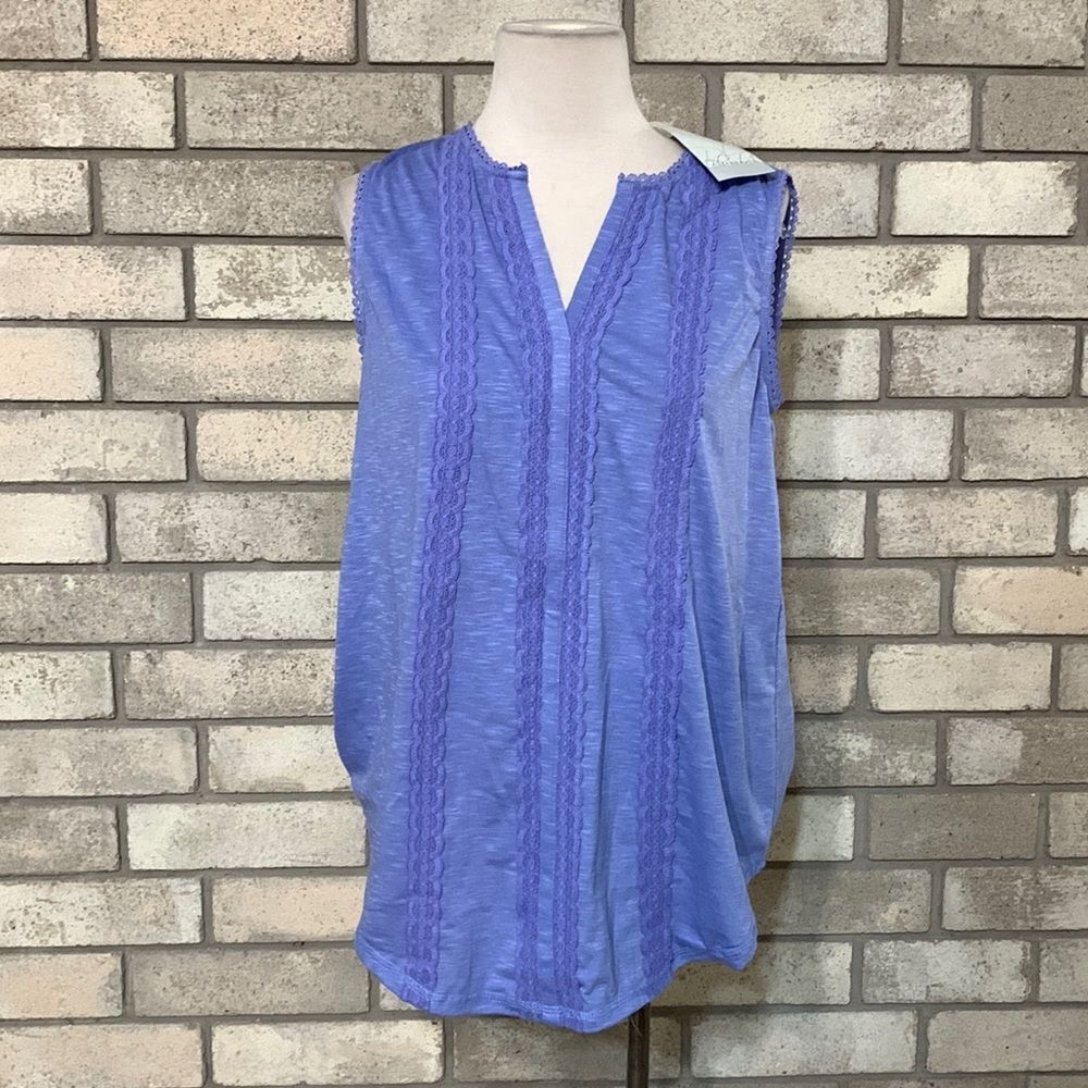 3for$20 NWT msrp 42$ Blouse smal